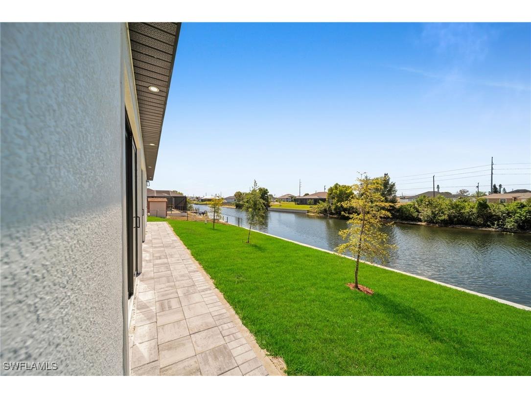 318 NW 9th Street Cape Coral FL 33993 224100789 image9