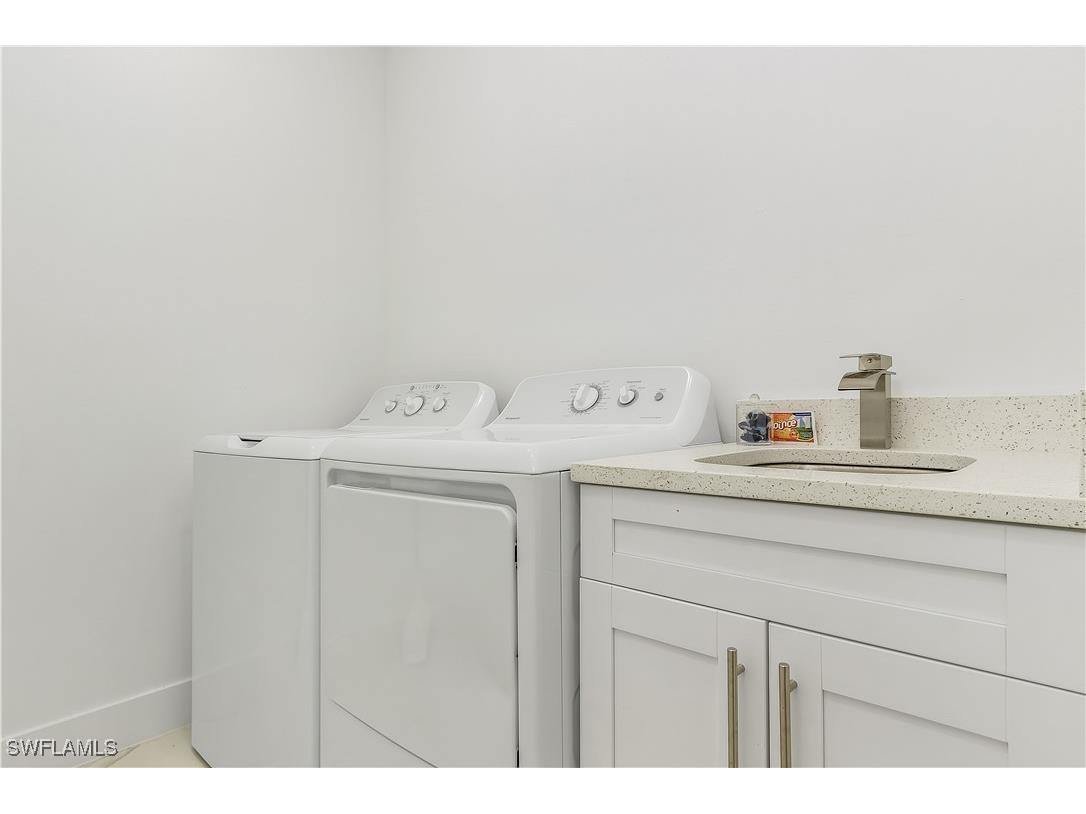 318 SE 15th Terrace Cape Coral FL 33990 225025374 image31