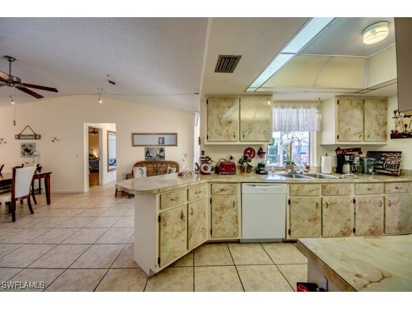 318 SE 33rd Terrace Cape Coral FL 33904 224093228 image12