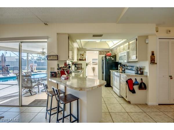 318 SE 33rd Terrace Cape Coral FL 33904 224093228 image13