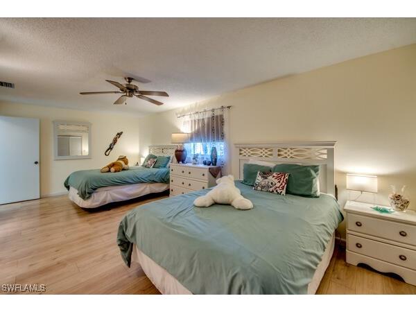 318 SE 33rd Terrace Cape Coral FL 33904 224093228 image24