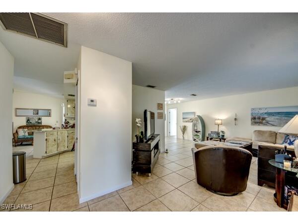 318 SE 33rd Terrace Cape Coral FL 33904 224093228 image4