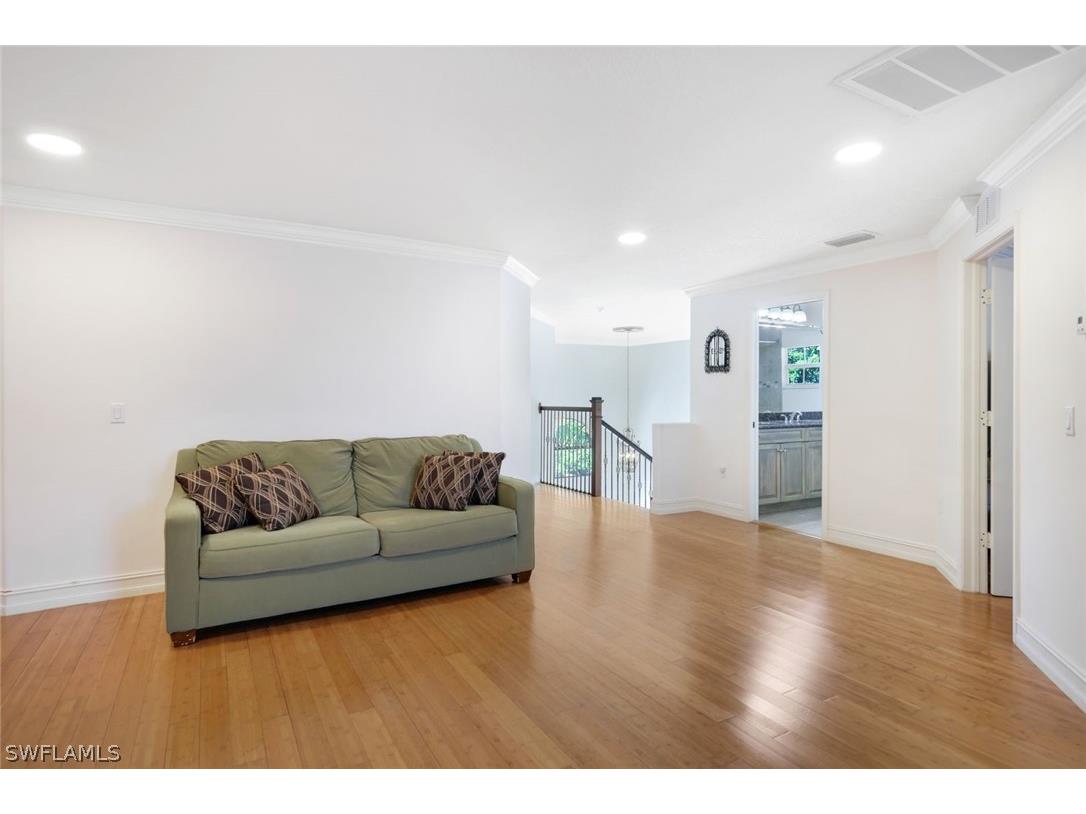 3180 Safe Harbor Drive Naples FL 34117 224047328 image19