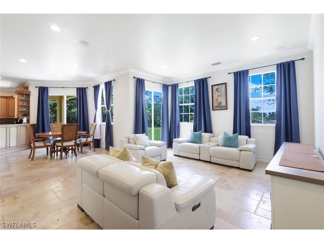 3180 Safe Harbor Drive Naples FL 34117 224047328 image8