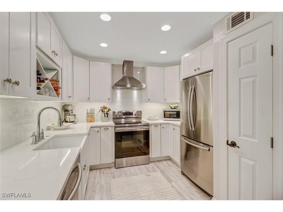 3180 Seasons Way #909 Estero FL 33928 225054228 image20