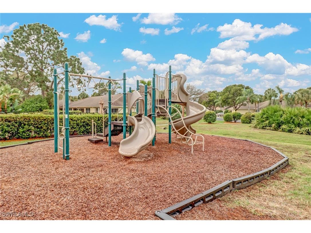 3180 Seasons Way #909 Estero FL 33928 225054228 image40