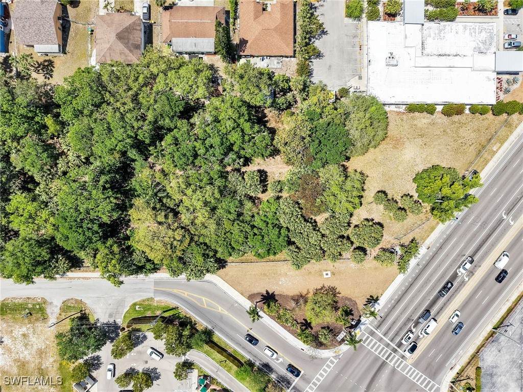 3184 Tamiami Trail E Naples FL 34112 225030814 image5