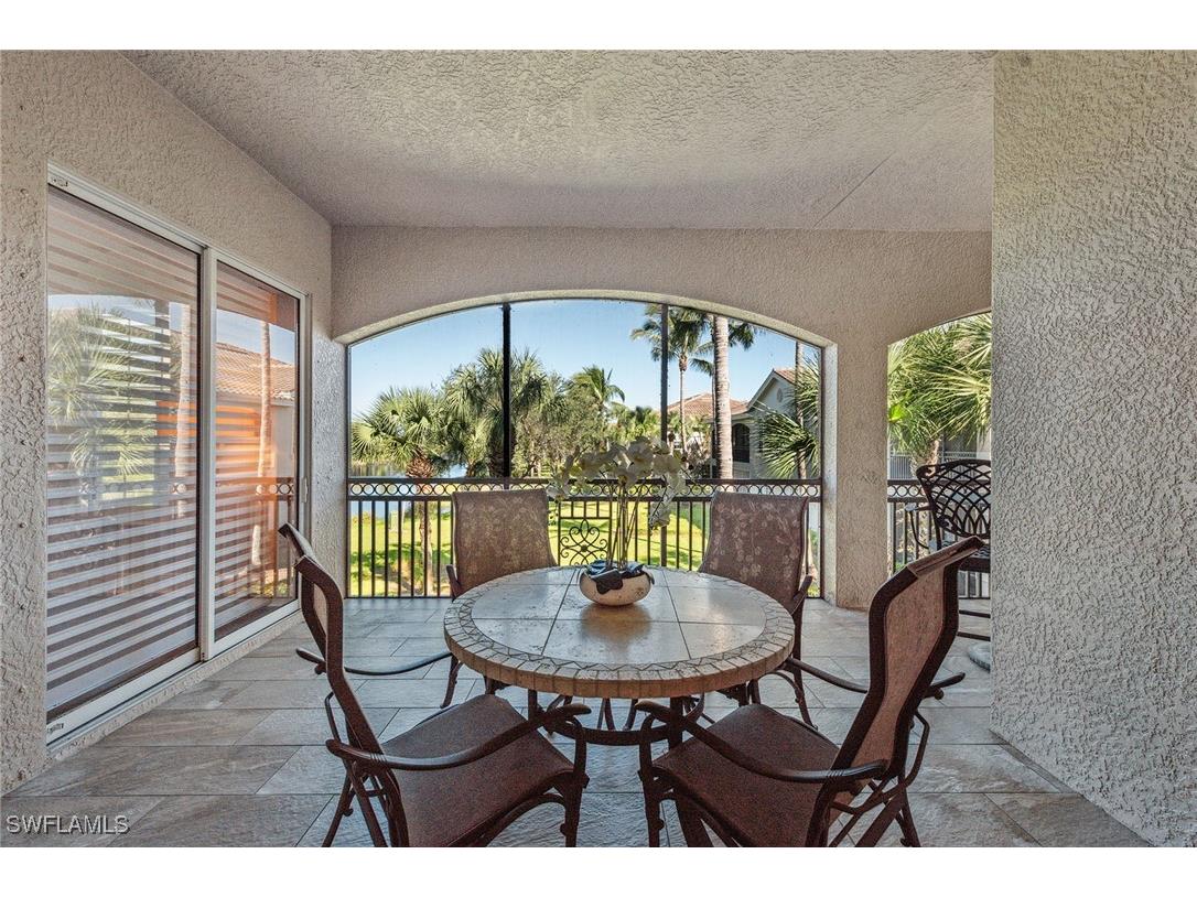 3189 Aviamar Circle #202 Naples FL 34114 224096273 image25