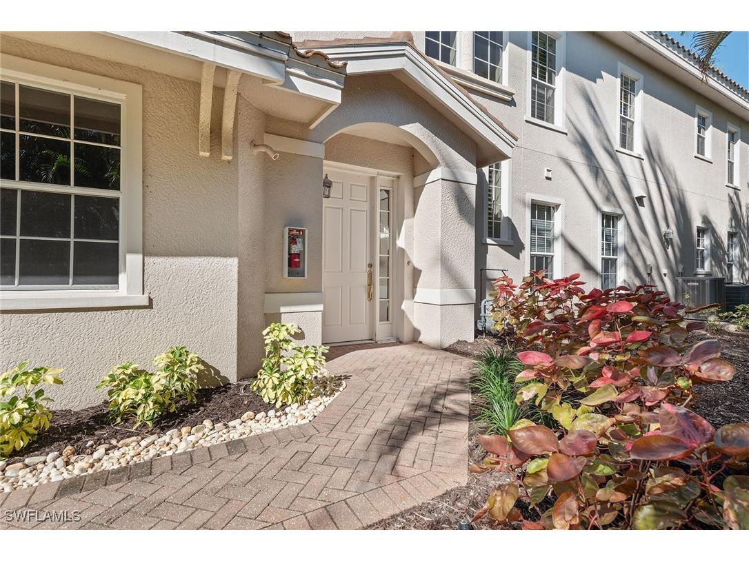 3189 Aviamar Circle #202 Naples FL 34114 224096273 image36