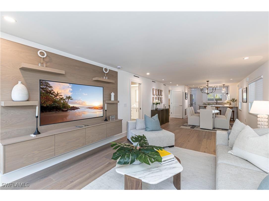 320 14th Avenue S #320E Naples FL 34102 225020277 image1