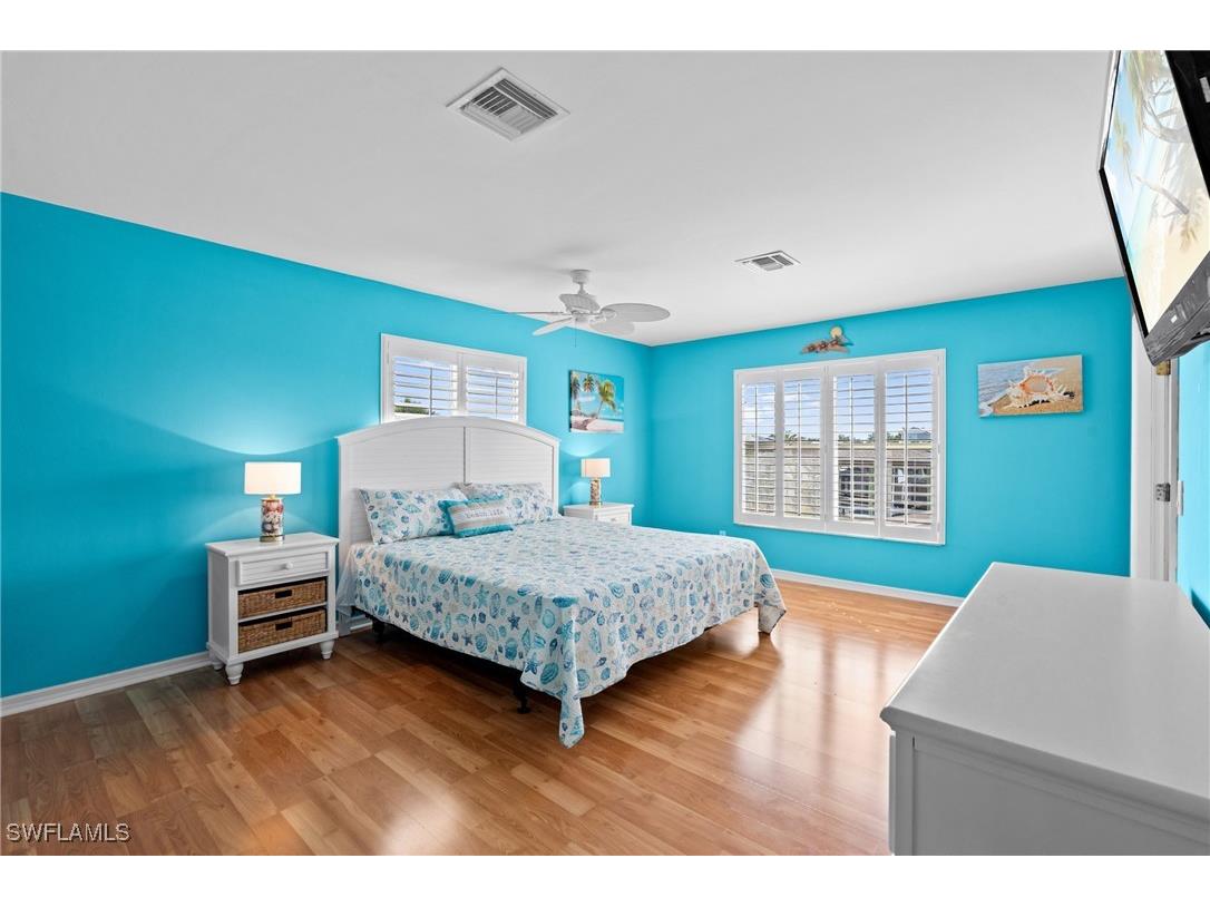 320 Madison Court Fort Myers Beach FL 33931 225044670 image15