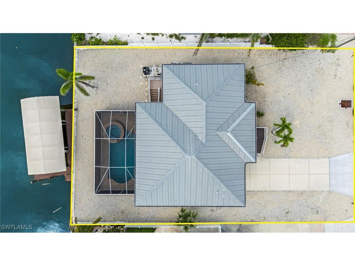 320 Madison Court Fort Myers Beach FL 33931 225044670 image34