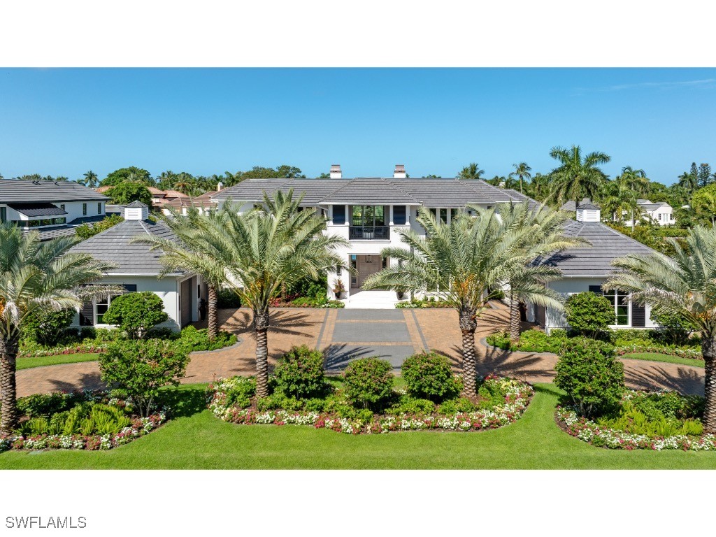 3200 Gin Lane Naples FL 34102 224049155 image1