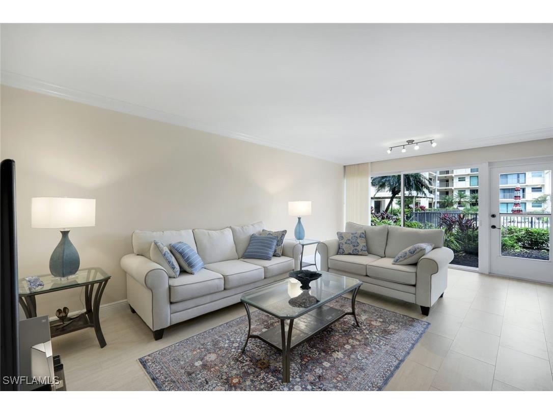 3200 Gulf Shore Boulevard N #115 Naples FL 34103 224088343 image1