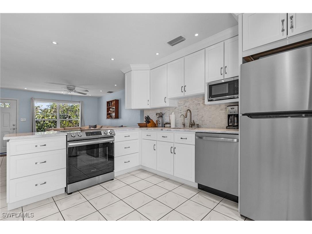 3201/3203 Stabile Road Saint James City FL 33956 225043917 image6