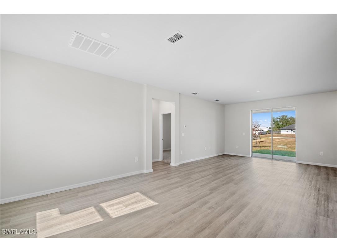 3206 NE 13th Court Cape Coral FL 33909 225047672 image4