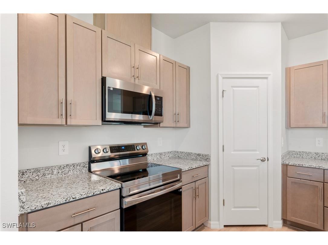 3206 NE 13th Court Cape Coral FL 33909 225047672 image9