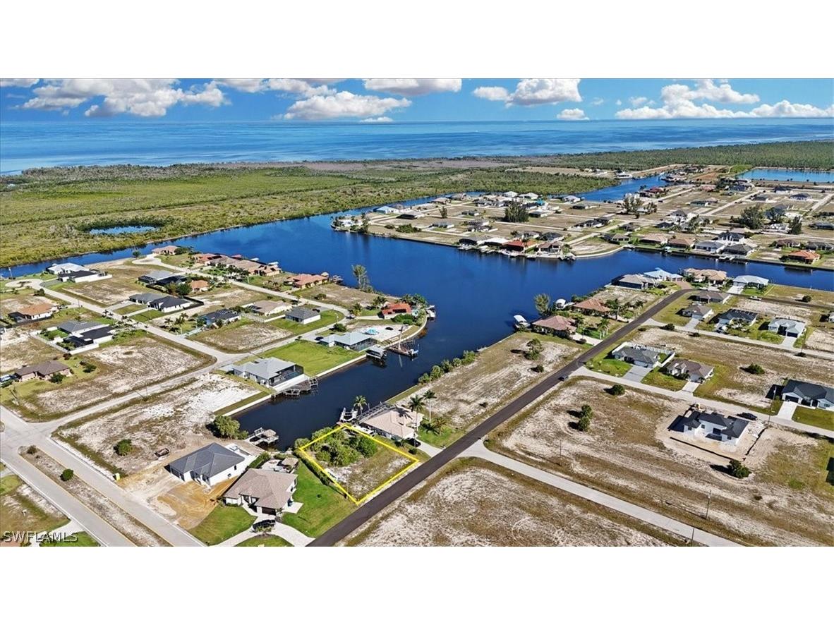 3208 NW 45th Place Cape Coral FL 33993 224032485 image2