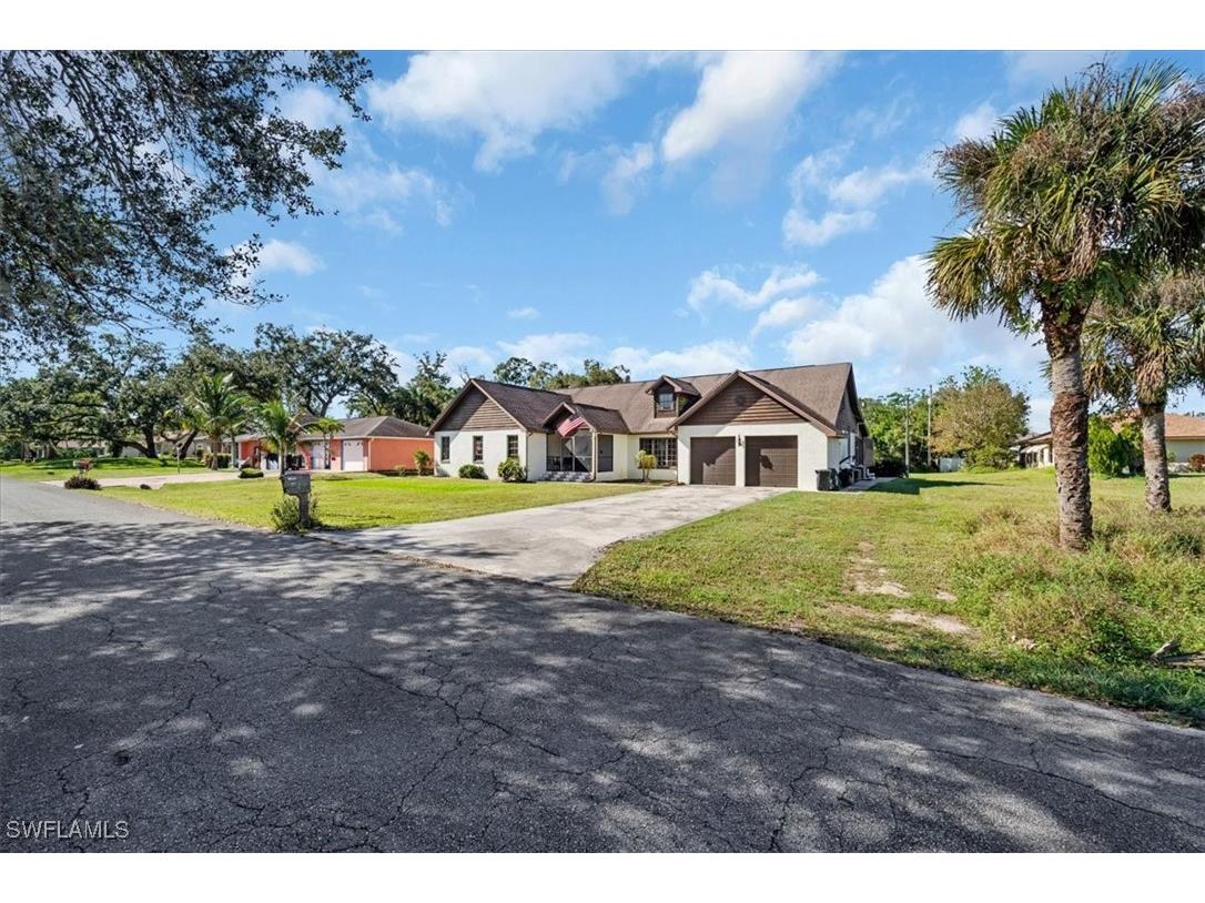 321 Cleveland Avenue Lehigh Acres FL 33936 224094847 image2