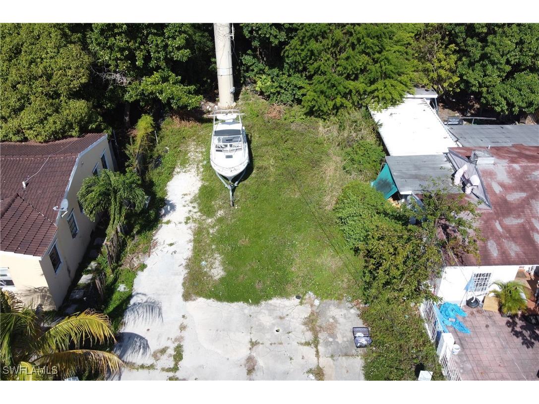 321 NW 37 Street Miami FL 33127 224065317 image17