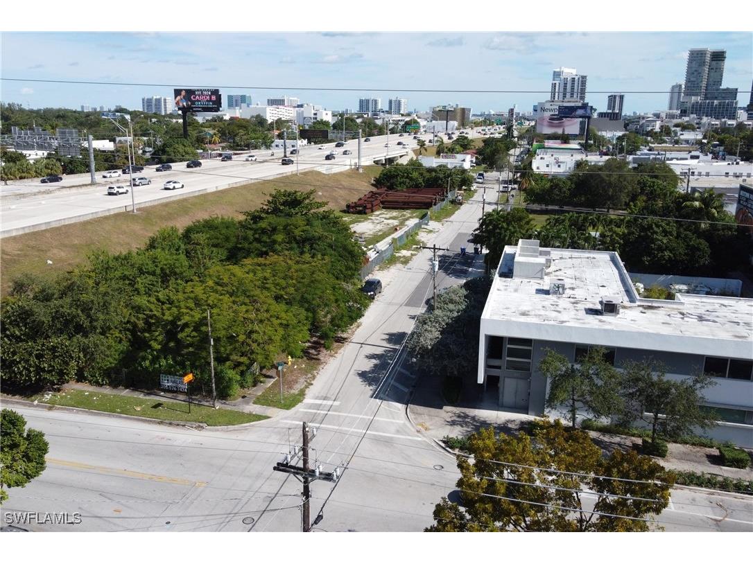 321 NW 37 Street Miami FL 33127 224065317 image22