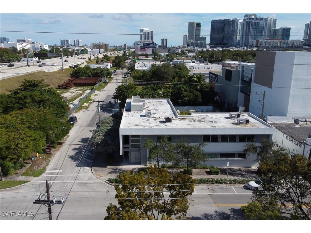 321 NW 37 Street Miami FL 33127 224065317 image3