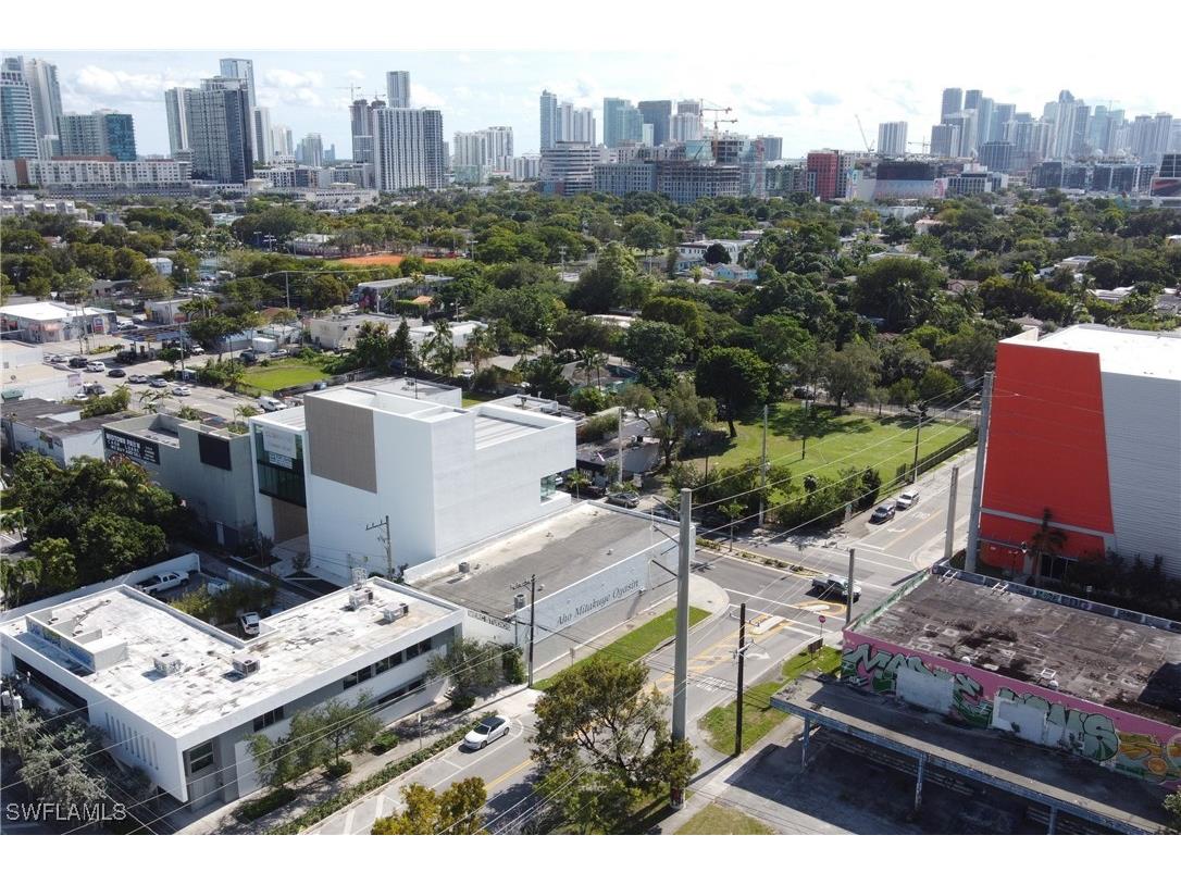 321 NW 37 Street Miami FL 33127 224065317 image30
