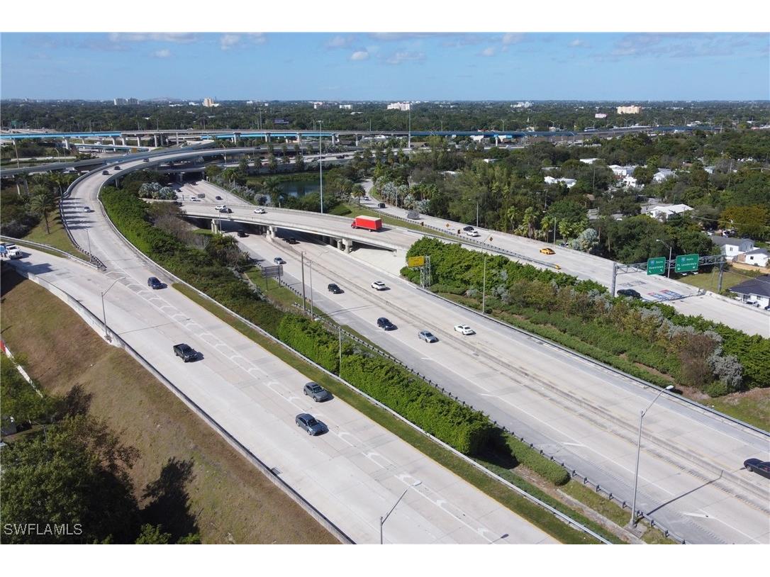 321 NW 37 Street Miami FL 33127 224065317 image31