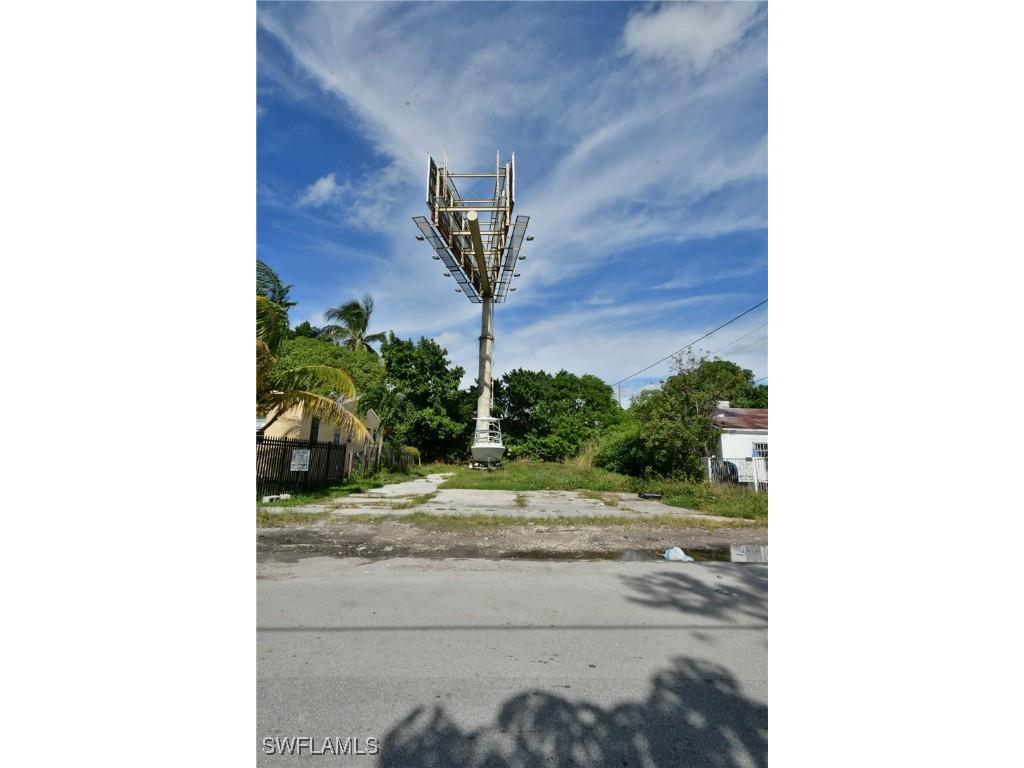 321 NW 37 Street Miami FL 33127 224065317 image37