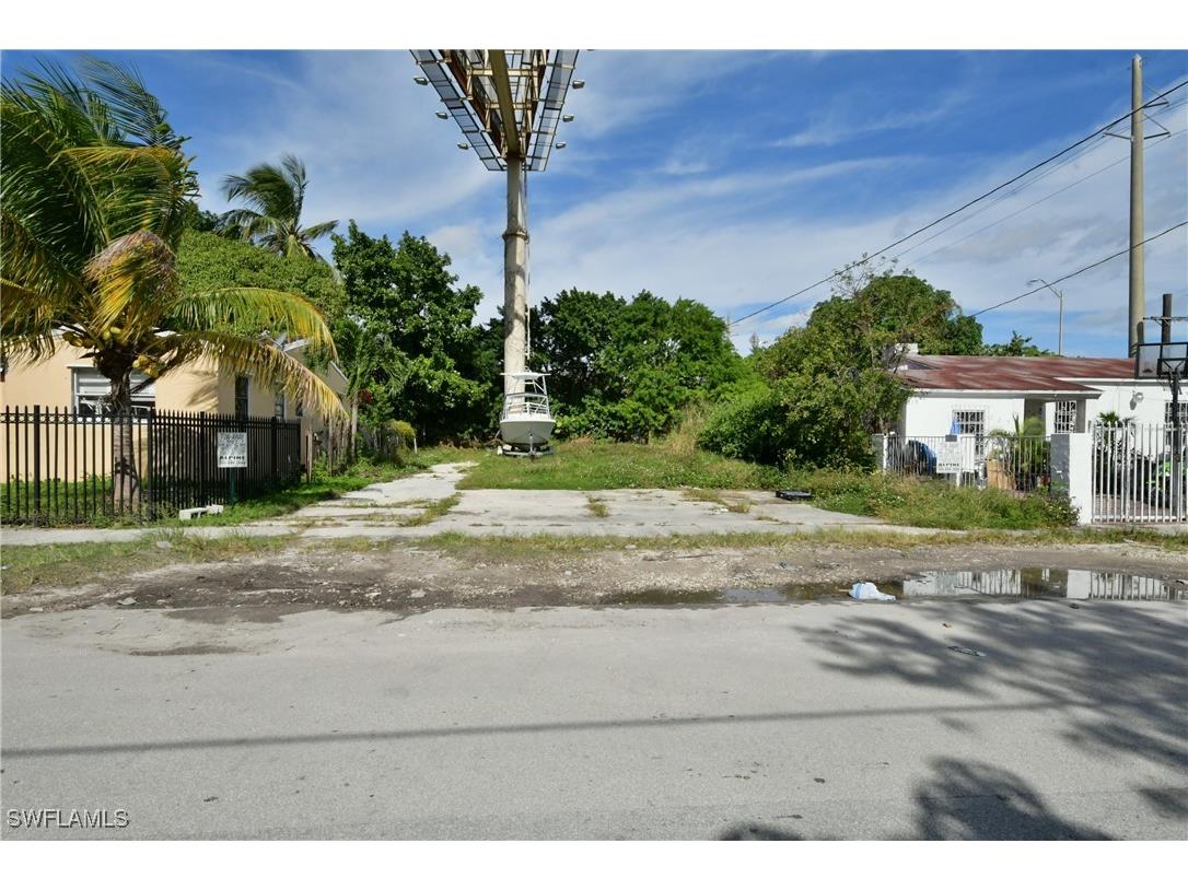 321 NW 37 Street Miami FL 33127 224065317 image6
