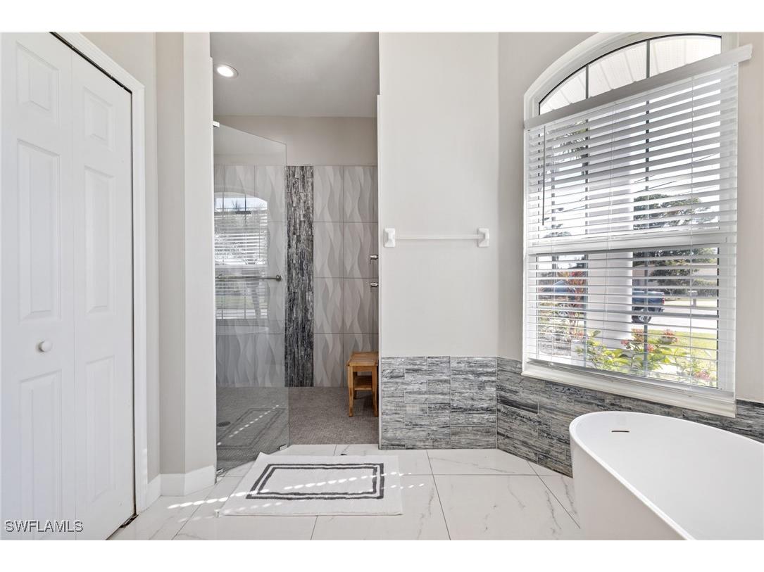 321 SE 31st Street Cape Coral FL 33904 225029949 image15