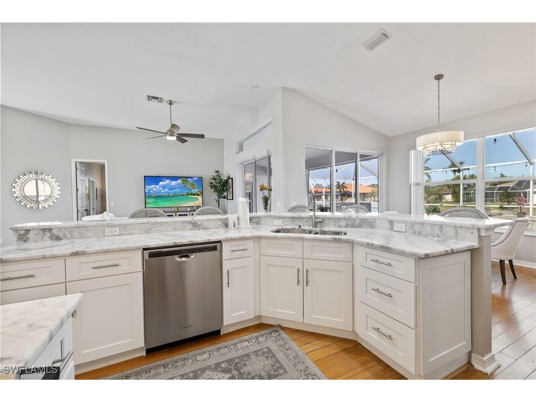 321 SE 31st Street Cape Coral FL 33904 225029949 image7