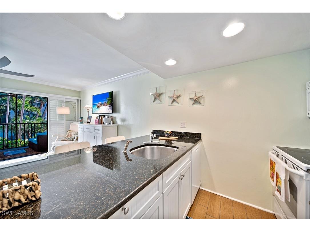 3213 Tennis Villas Captiva FL 33924 225027882 image10