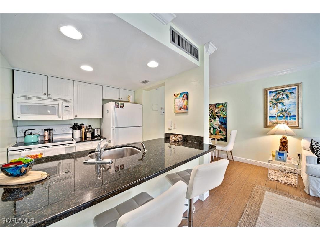 3213 Tennis Villas Captiva FL 33924 225027882 image12