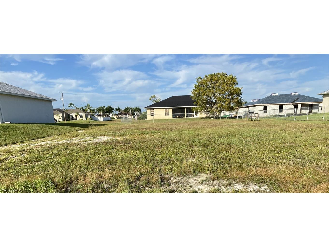 3218 NE 14th Place Cape Coral FL 33909 223079619 image1