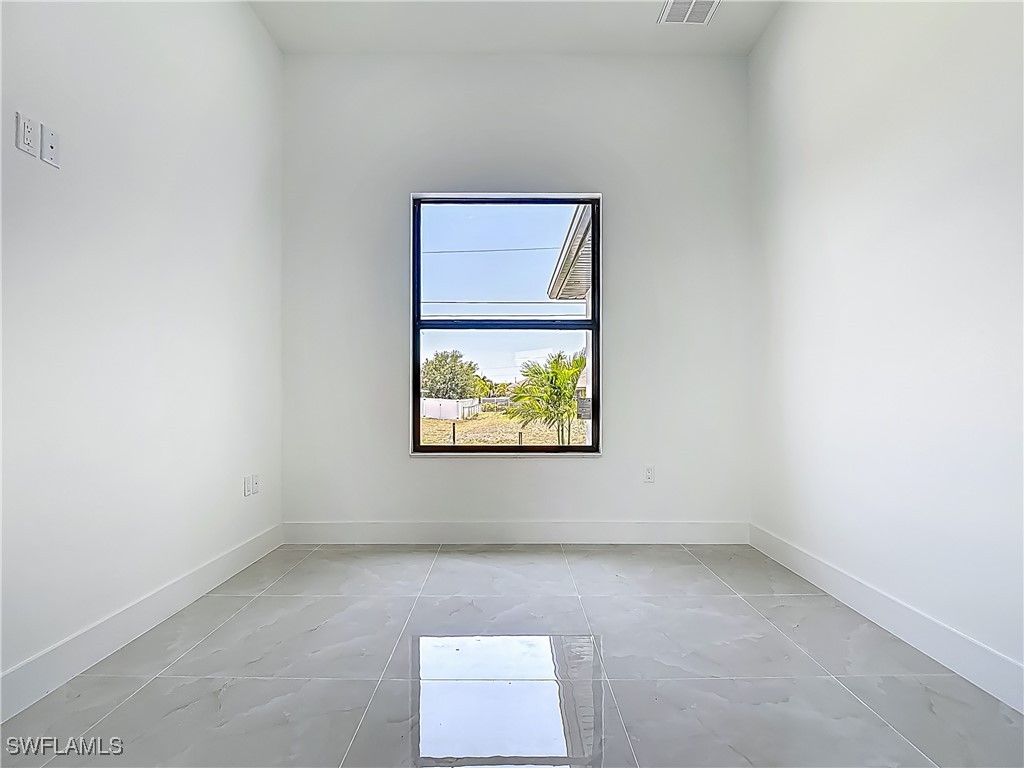 323 NE 19th Terrace Cape Coral FL 33909 225048088 image23