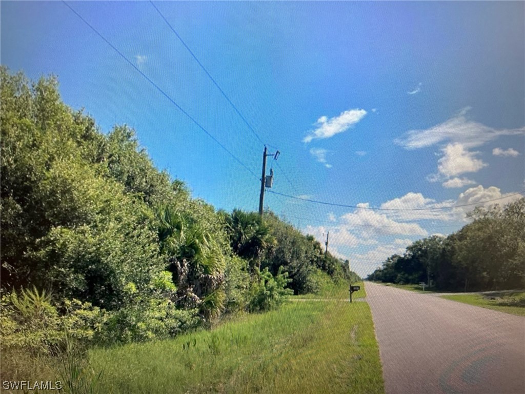 3235 70th Avenue NE Naples FL 34120 223013433 image1