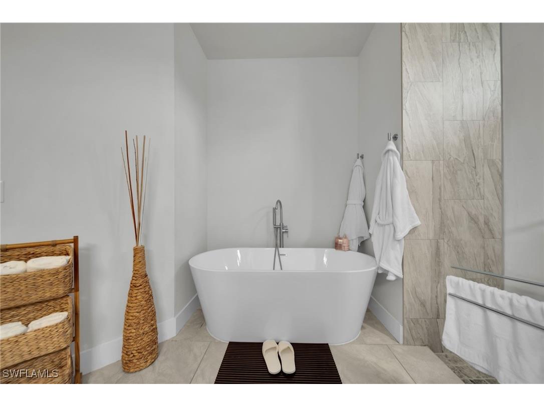 3246 NW 21st Terrace Cape Coral FL 33993 225035609 image41