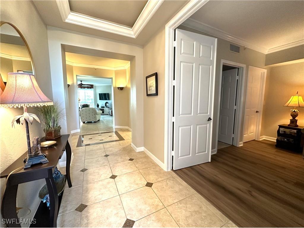 325 Dunes Boulevard #306 Naples FL 34110 225043492 image2