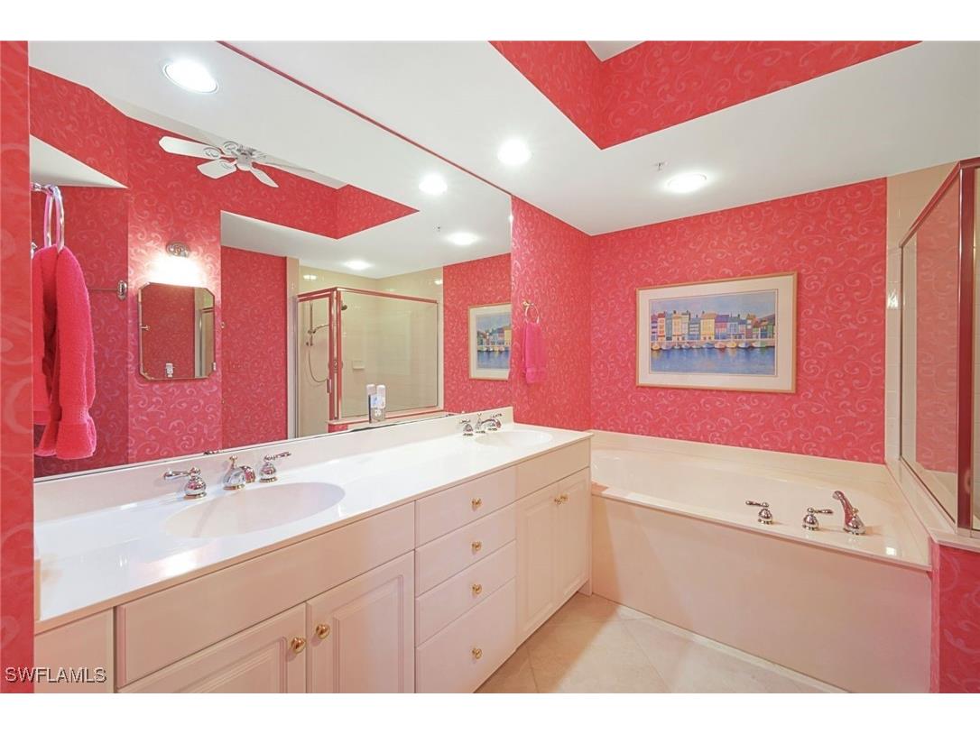 325 Dunes Boulevard #605 Naples FL 34110 225008373 image16