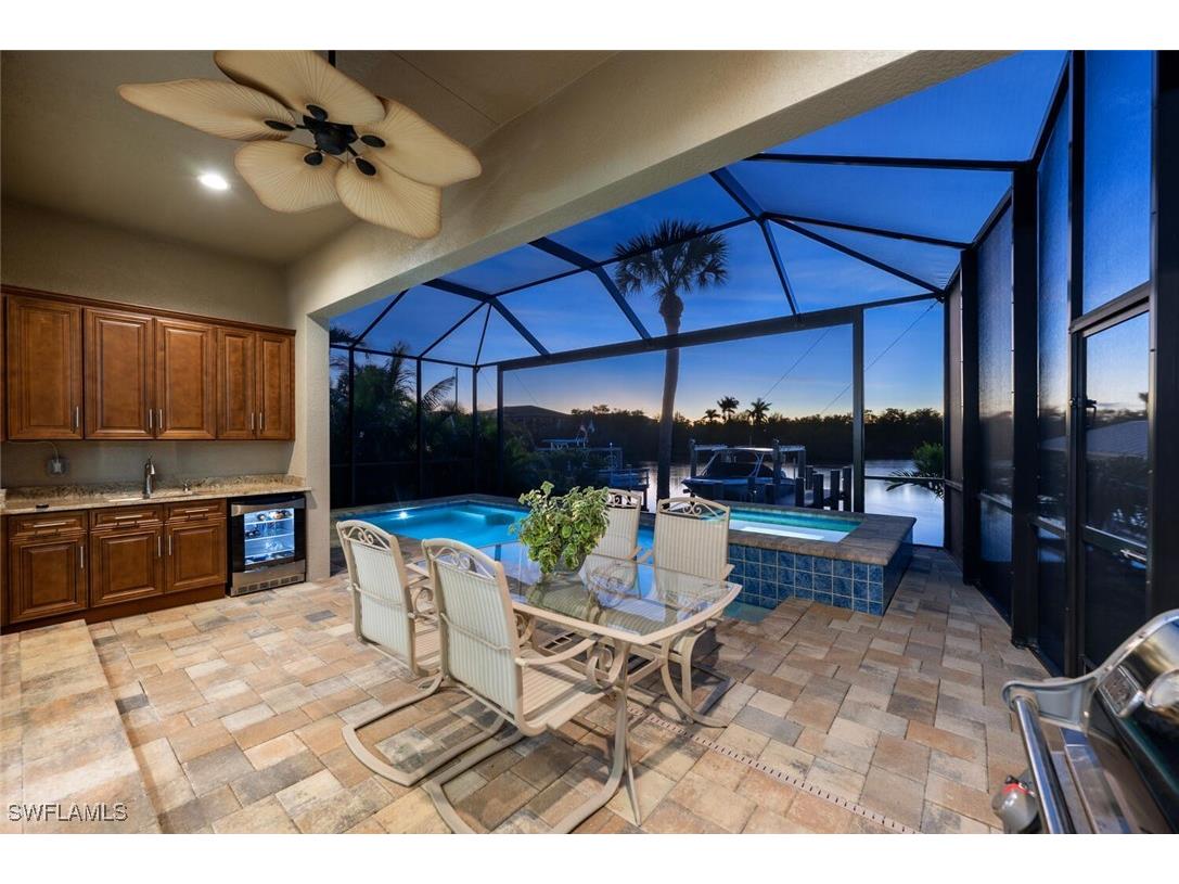 3254 Lakeview Drive Naples FL 34112 225050640 image1