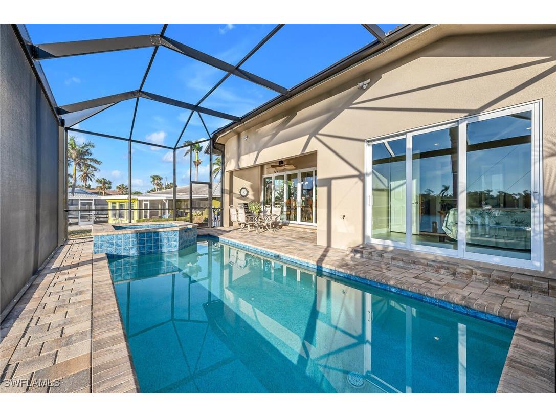 3254 Lakeview Drive Naples FL 34112 225050640 image19