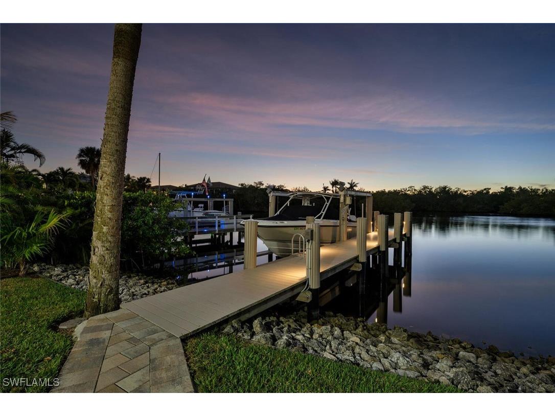 3254 Lakeview Drive Naples FL 34112 225050640 image23