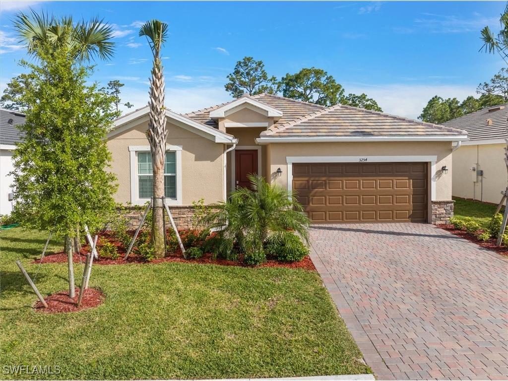 3254 Weston Manor Drive Alva FL 33920 225037700 image1
