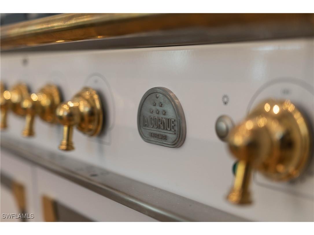 3295 Gordon Drive Naples FL 34102 224098622 image11