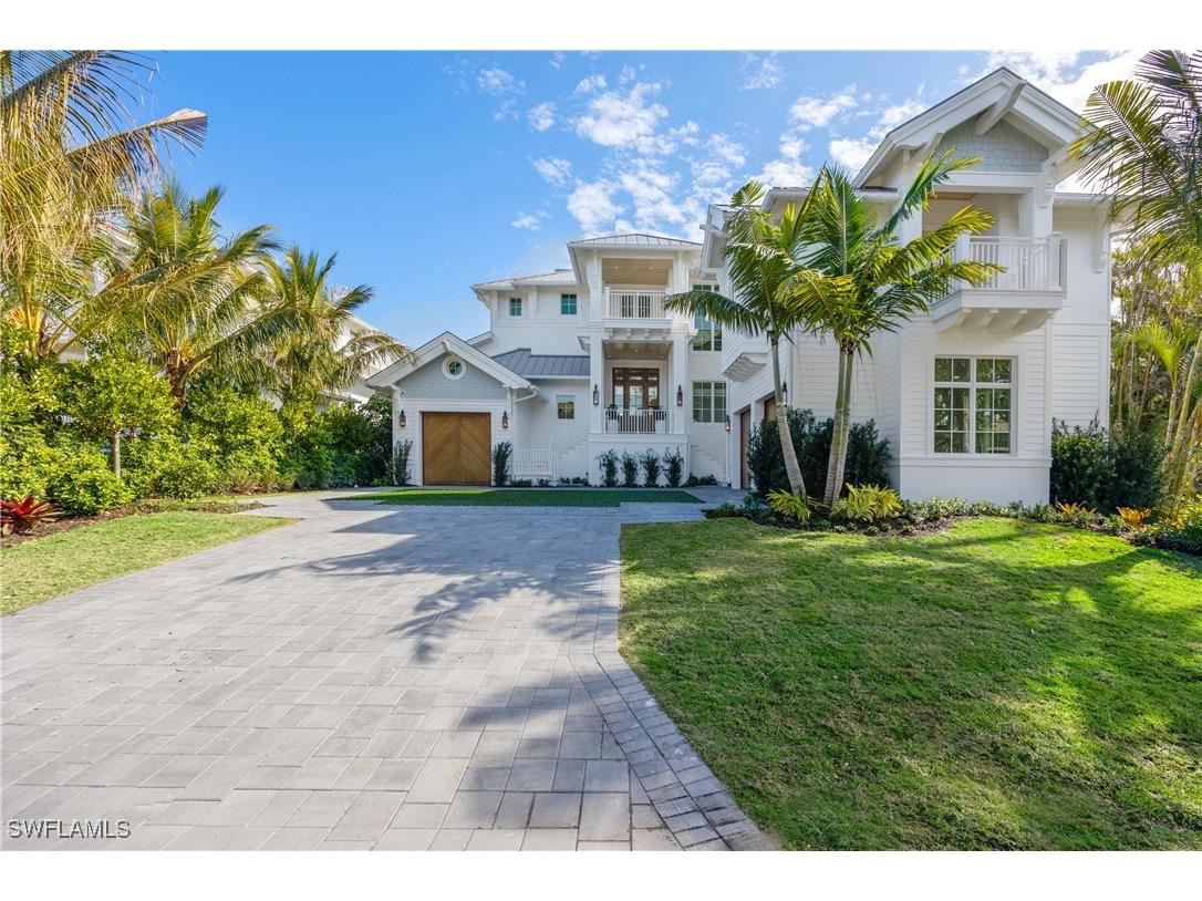 3295 Gordon Drive Naples FL 34102 224098622 image2