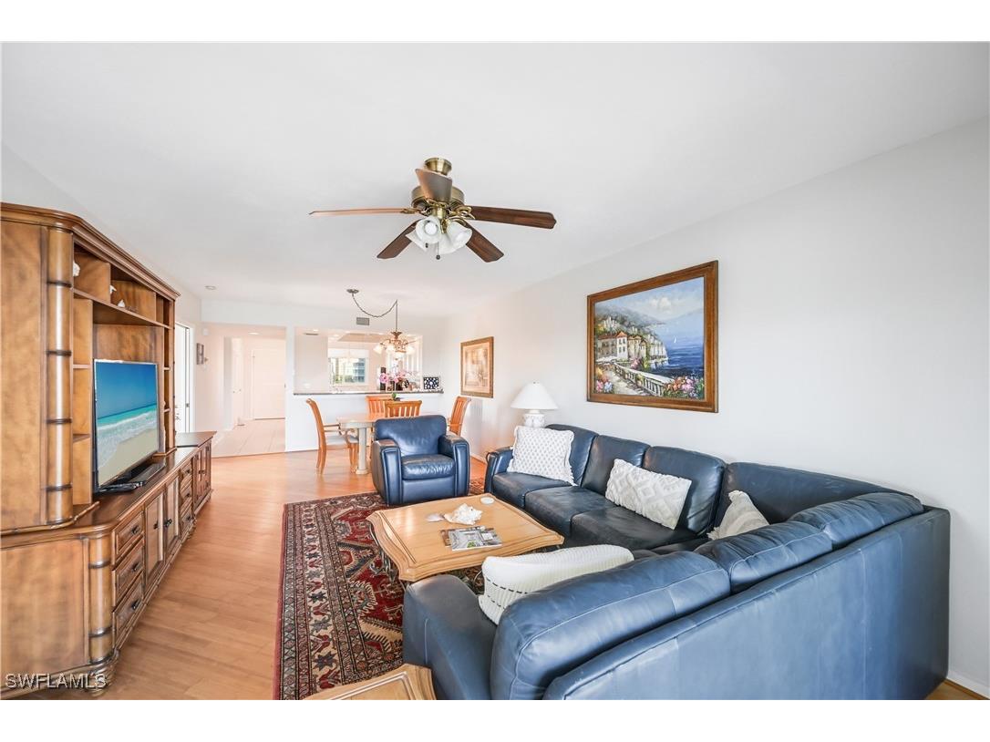 33 Bluebill Avenue #A404 Naples FL 34108 225037939 image32