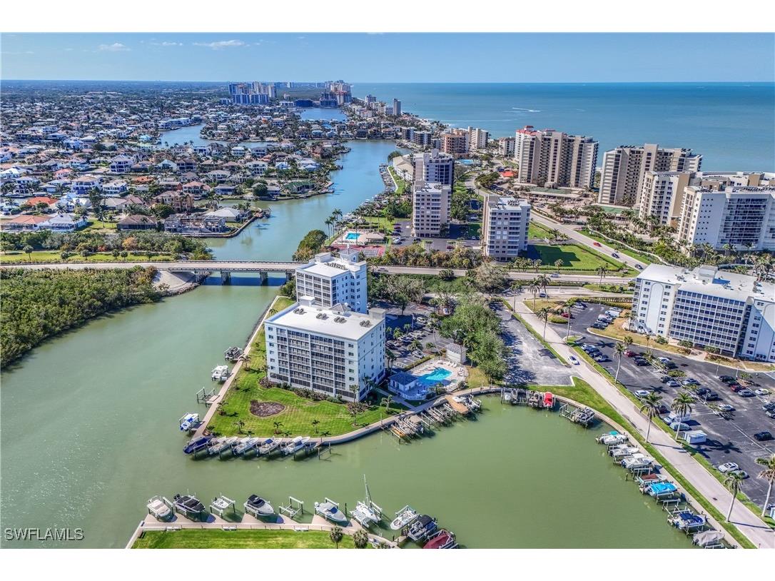 33 Bluebill Avenue #A404 Naples FL 34108 225037939 image5