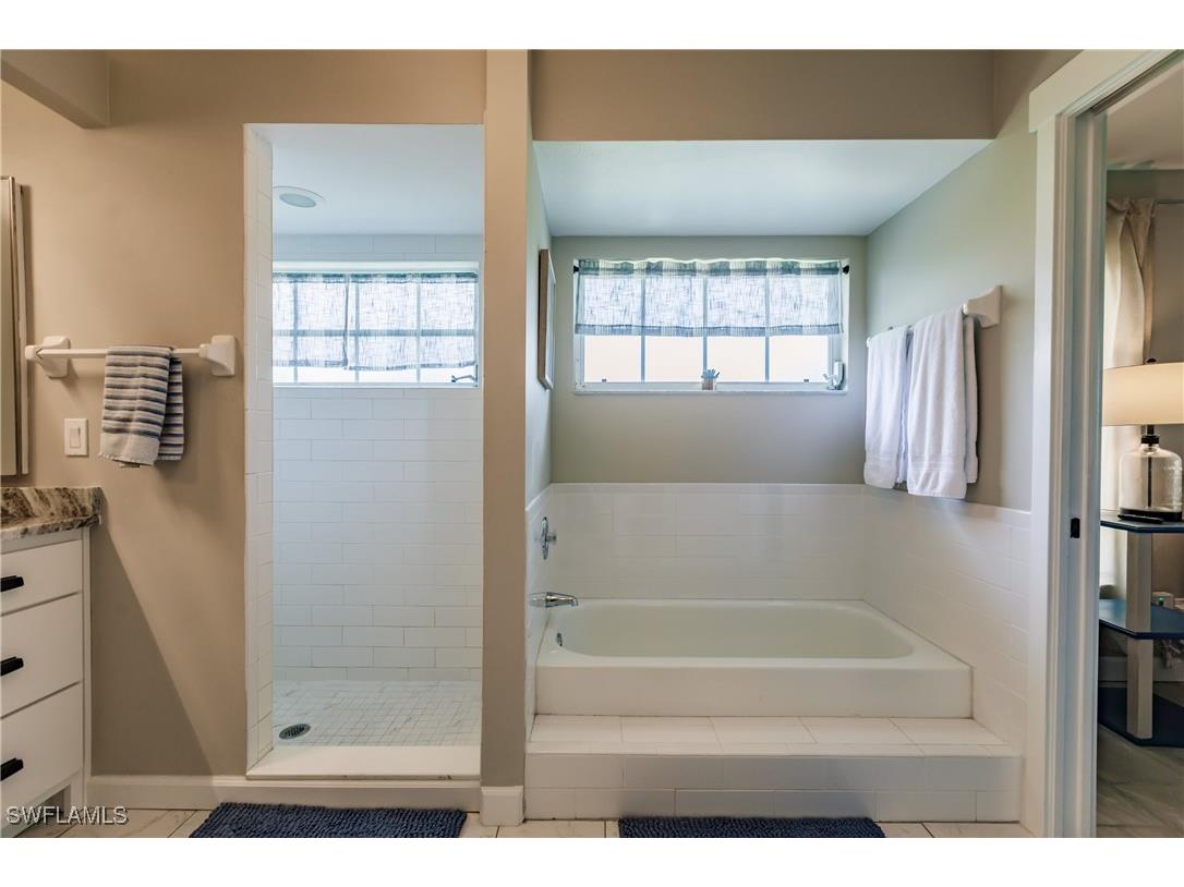 330 Bamboo Drive North Fort Myers FL 33917 225018687 image20