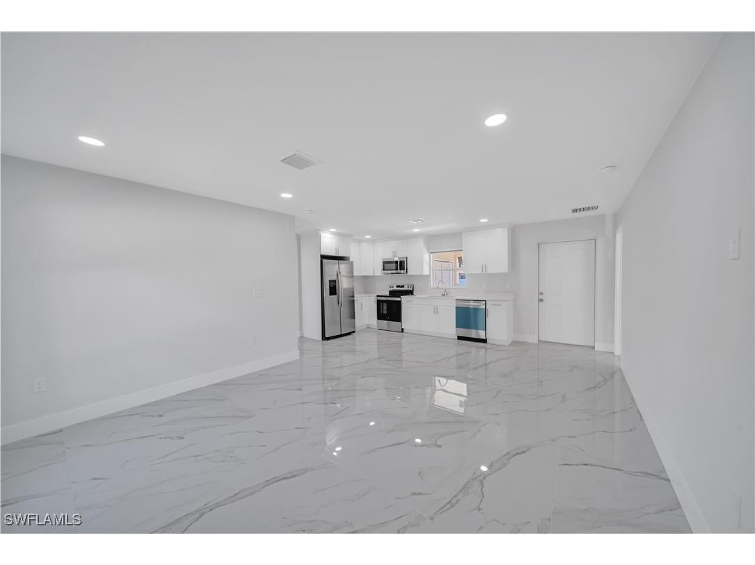 3303 37th Street W Lehigh Acres FL 33971 225031083 image1